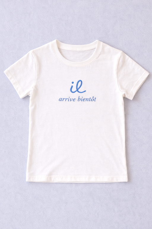 Tee-shirt Il arrive bientôt